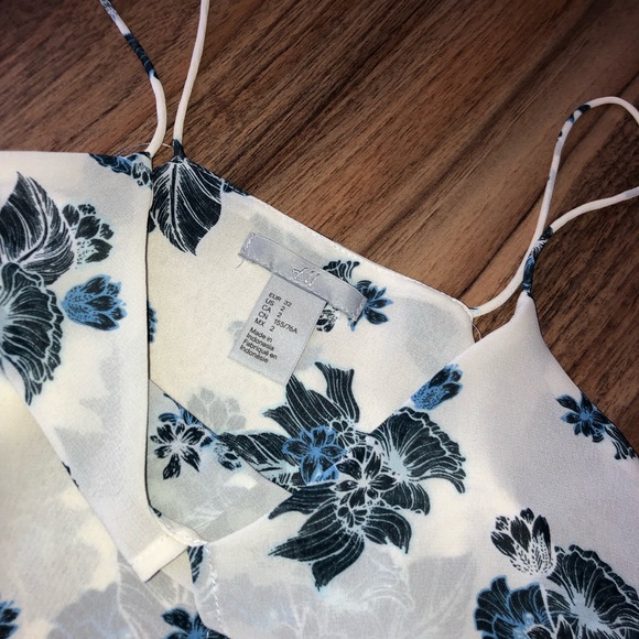 Spaghetti strap flowy blouse. - Picture 2 of 2